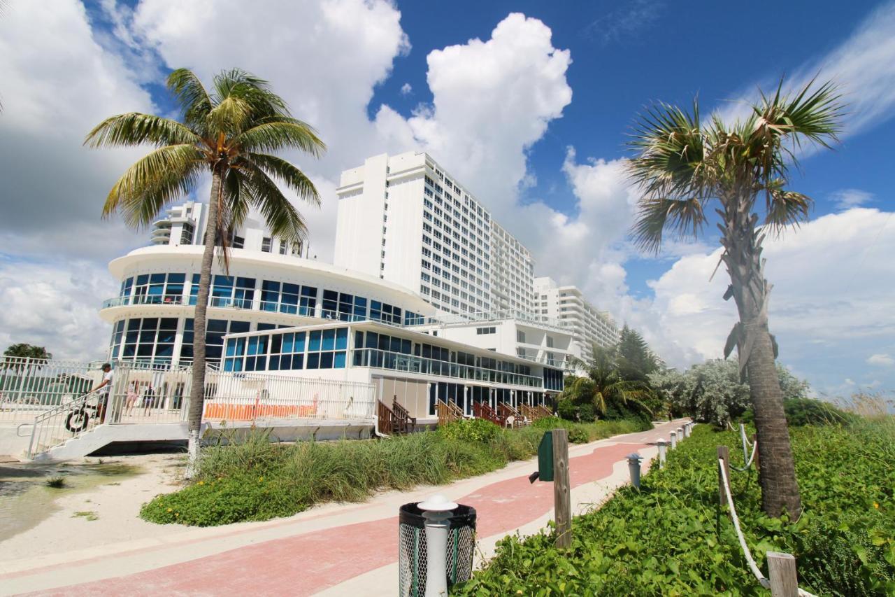 Castle 1029 Balcony Studio With Ocean View, Pool, Tennis And Free Parking Miami Beach Dış mekan fotoğraf